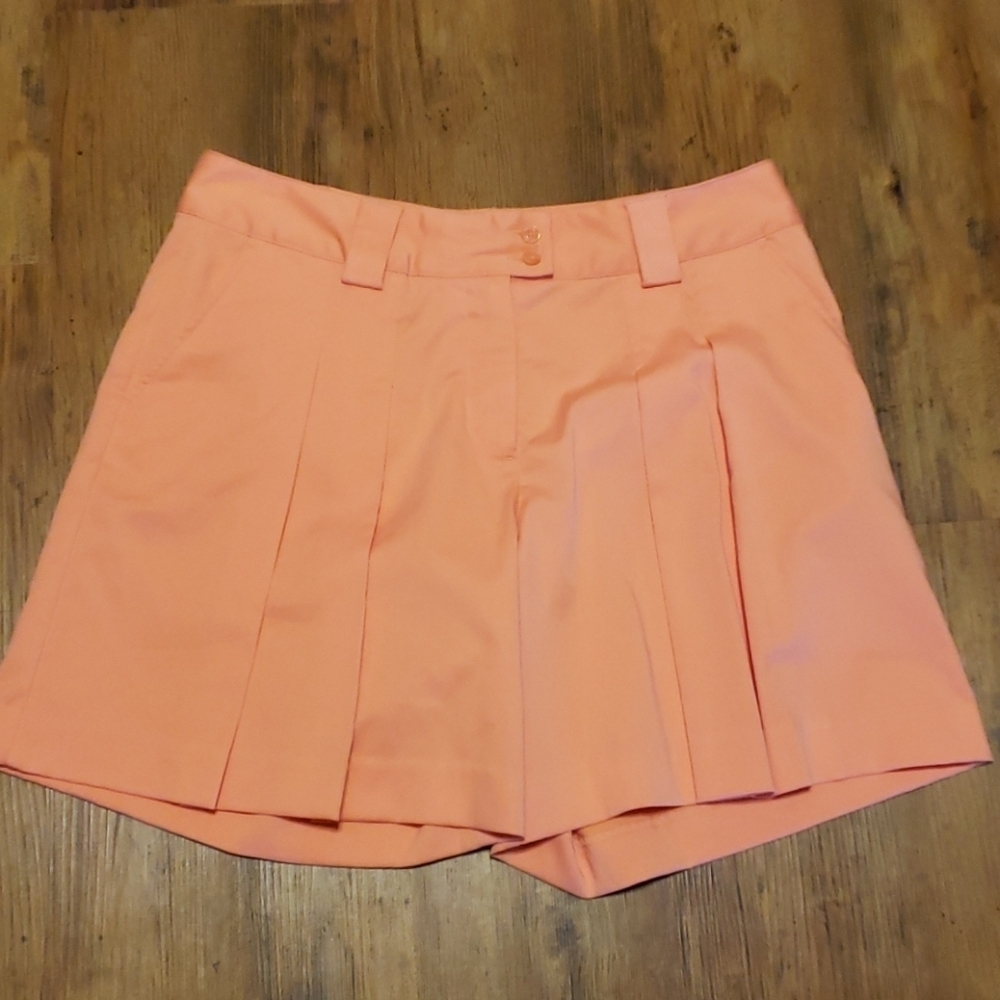 Lady hagan pleated front peach golf shorts